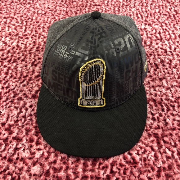 Men’s New Era Chicago Cubs 2016 World Series Champions Snap Back Hat - Picture 1 of 10